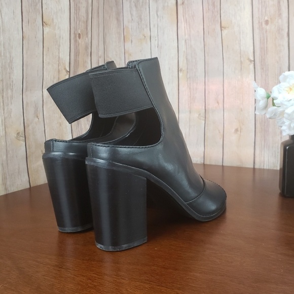 NWOB Dolce VitaLauri Open Toe Leather Bootie - Picture 5 of 6
